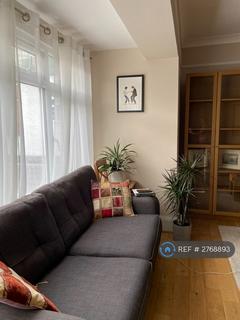 3 bedroom flat to rent, St. Cuthberts Road, London, NW2