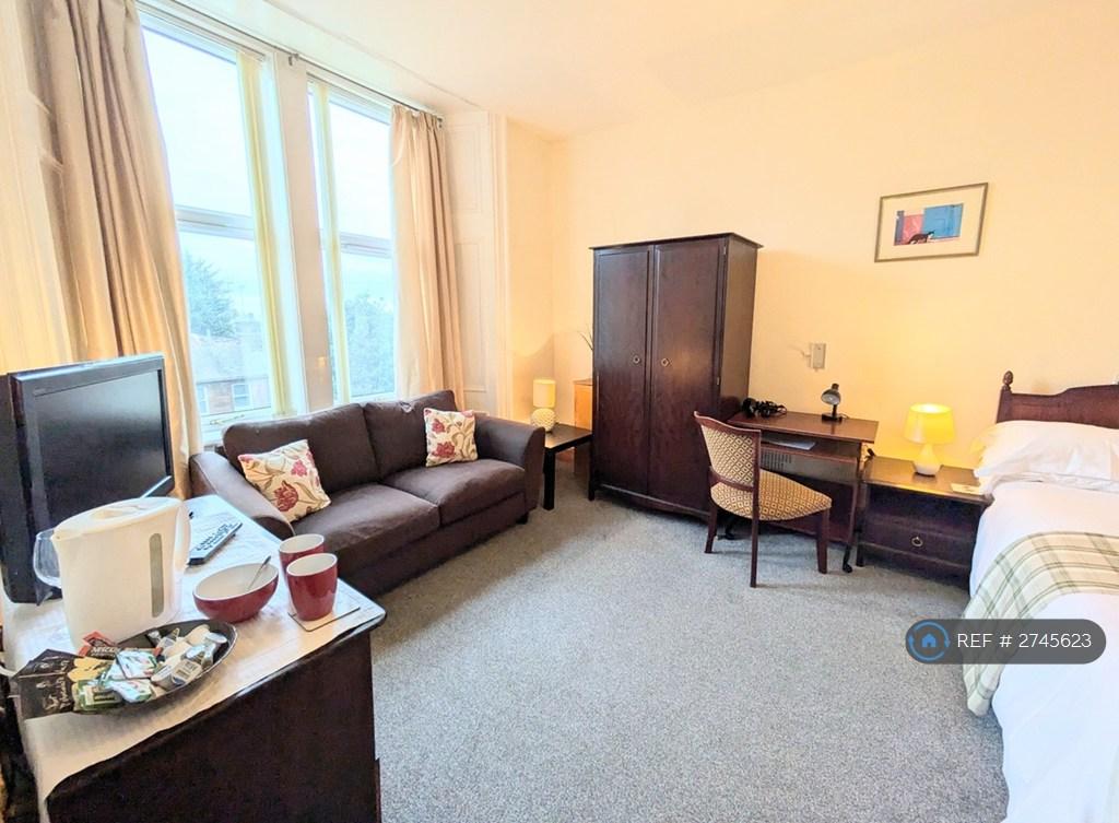 Ensuite Room