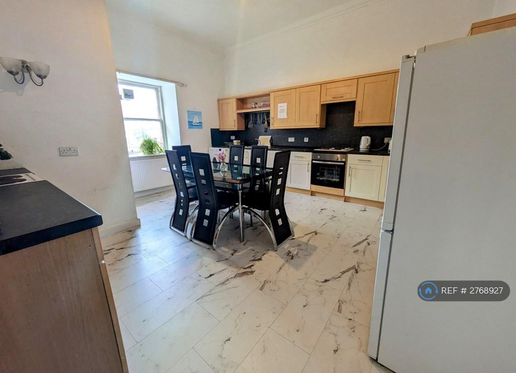 Lower Kitchen