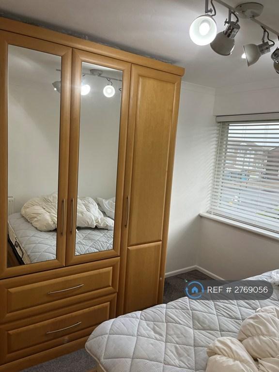 Bedroom 3 (Built In Cupboards)