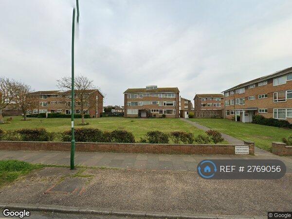 Kings Court (Block On The Right)