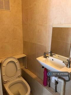 undefined, Kingsley Avenue, Hounslow, TW3