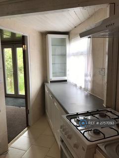 1 bedroom flat to rent, Kingsley Avenue, Hounslow, TW3