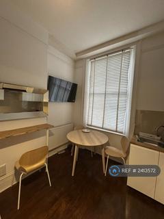undefined, Weltje Road, Hammersmith, London, W6