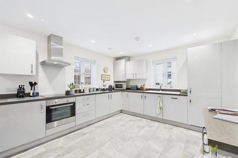 2 bedroom semi-detached house for sale, Holbache Road, Oswestry