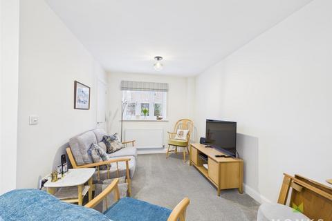 2 bedroom semi-detached house for sale, Holbache Road, Oswestry