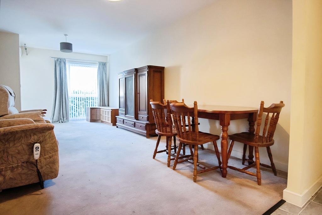 Lounge Dining Room