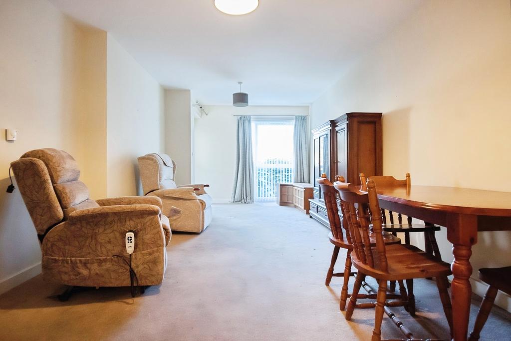Lounge Dining Room