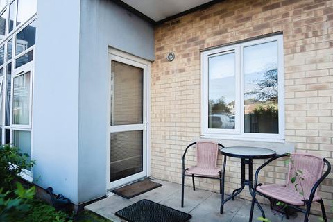 2 bedroom retirement property for sale, Kent Road, Eastleigh SO53