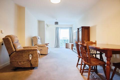 2 bedroom retirement property for sale, Kent Road, Eastleigh SO53