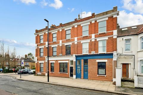 Victoria Mansions, Hanwell, London, W7