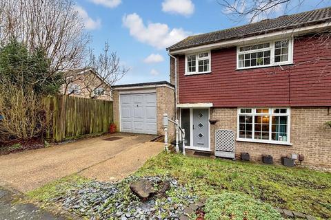 undefined, South Croydon CR2