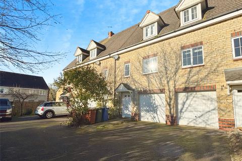 3 bedroom terraced house for sale, Fieldfare Close, Oxfordshire OX26