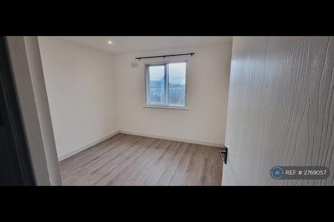 2 bedroom flat to rent, Sterling Gardens, London, SE14