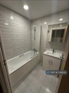 undefined, Wynash Gardens, Carshalton, SM5