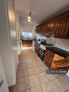 2 bedroom maisonette to rent, Hungerford Road, London, N7