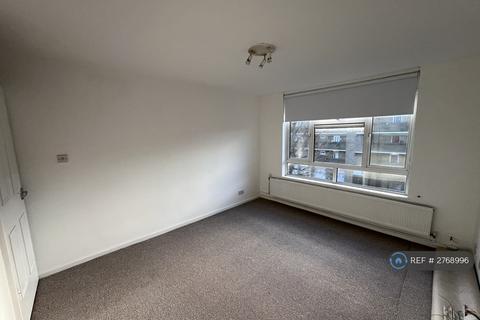 2 bedroom maisonette to rent, Hungerford Road, London, N7