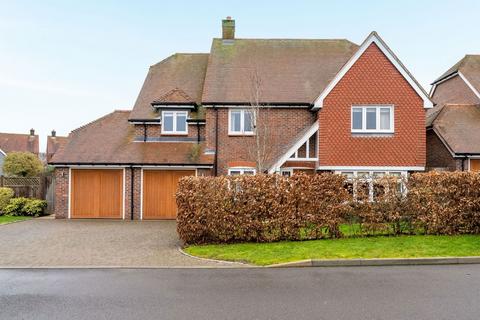 5 bedroom detached house for sale, Abingworth Crescent, Pulborough RH20