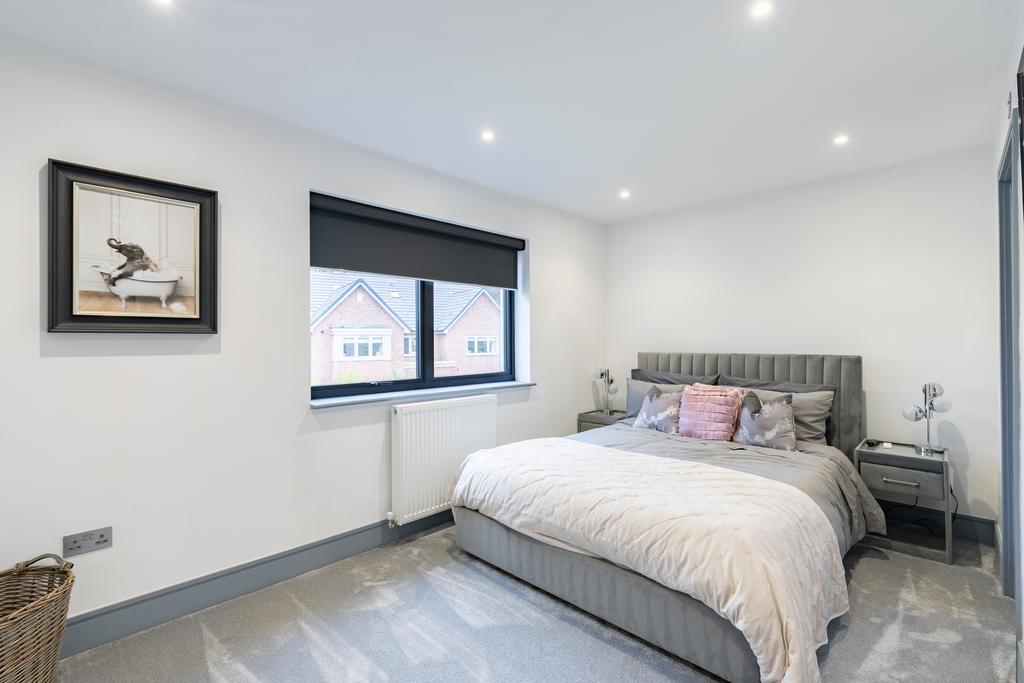 Whinhillroad35