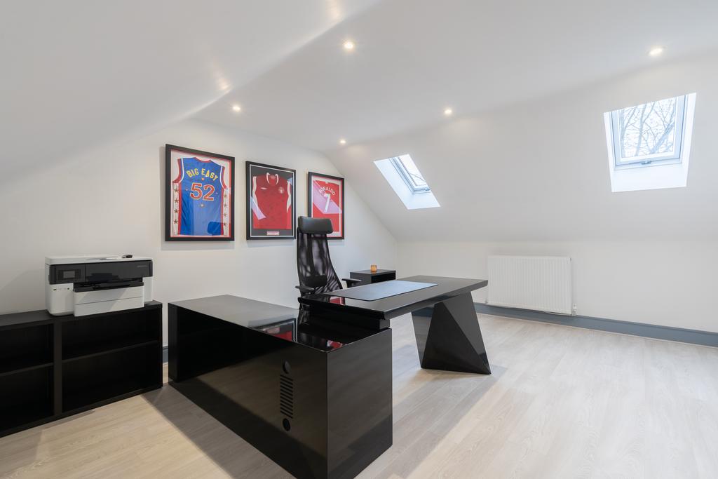 Whinhillroad55