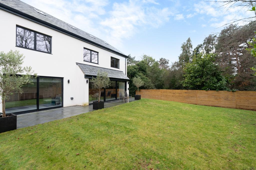 Whinhillroad63