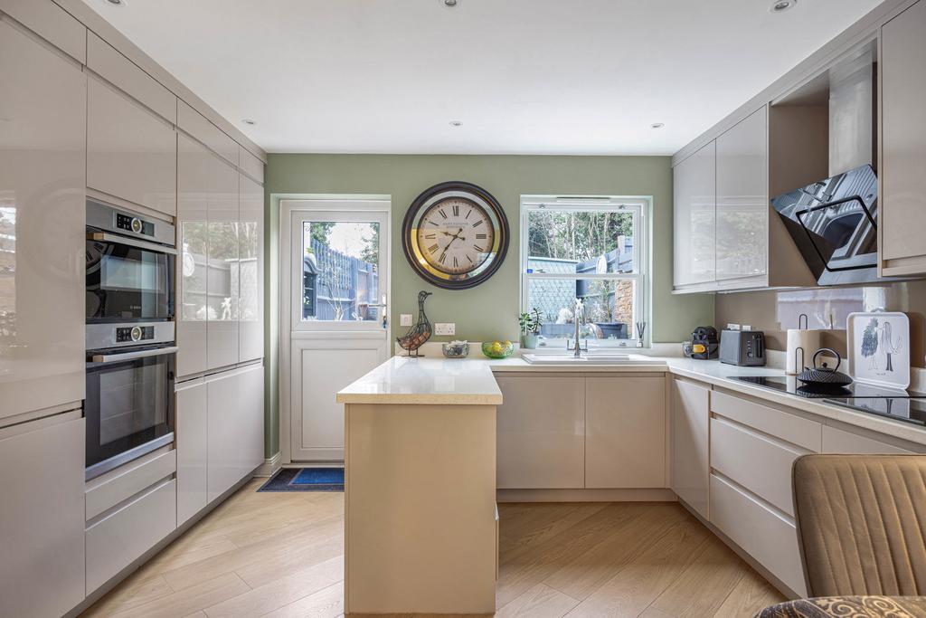 Kitchen 1