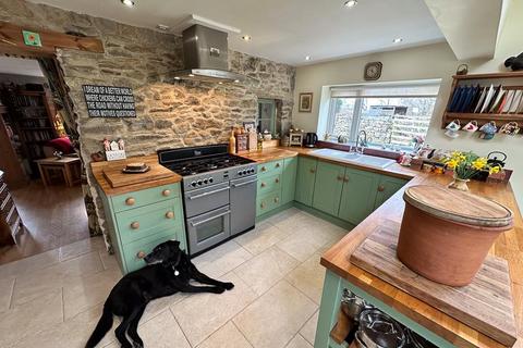4 bedroom property with land for sale, Maesycrugiau, Pencader