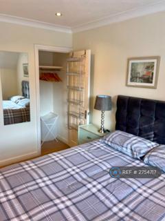 undefined, Ancells Farm, Fleet, GU51