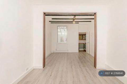 2 bedroom terraced house to rent, Beamish Road, London, N9