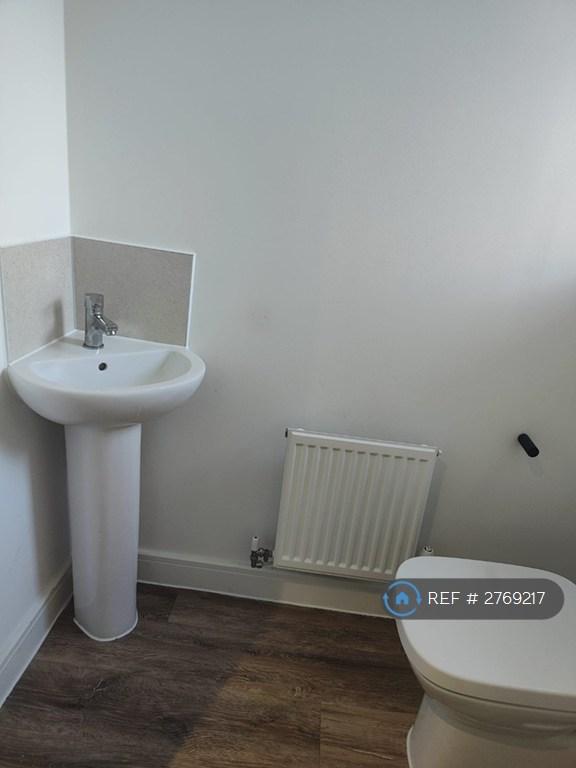 Guest Toilet