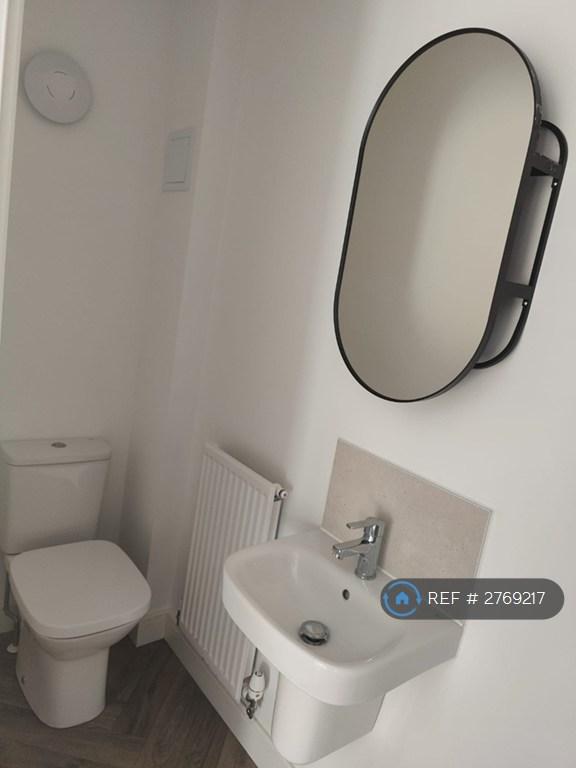 Ensuite Bathroom