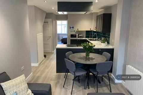undefined, Holywell Hill, St. Albans, AL1