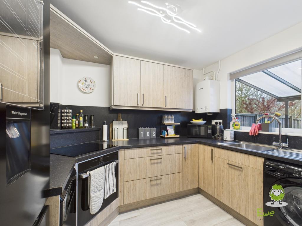 Ewe Move Basingstoke Estate Agents - Beecham Berry