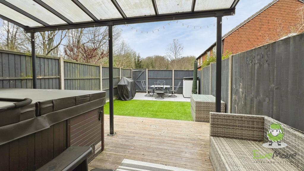 Ewe Move Basingstoke Estate Agents - Beecham Berry