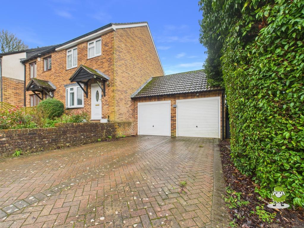 Ewe Move Basingstoke Estate Agents - Beecham Berry