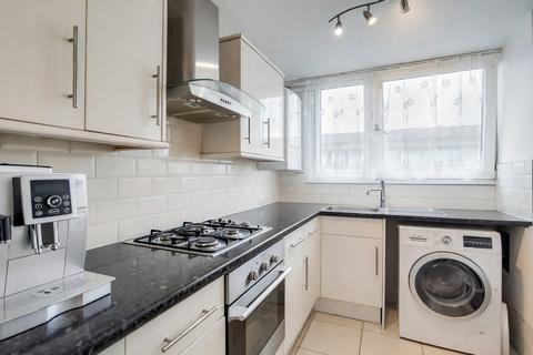 2 bedroom apartment for sale, Ray Lodge Road, Woodford Green, IG8