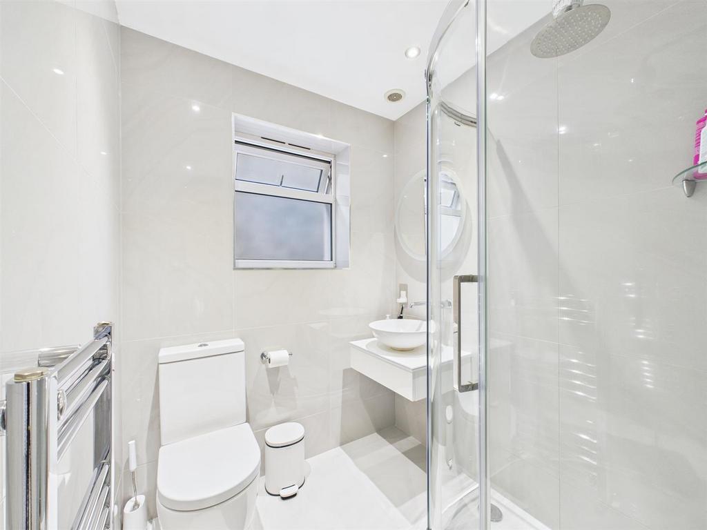 CAM02885 G0-PR0542-STILL021.jpg