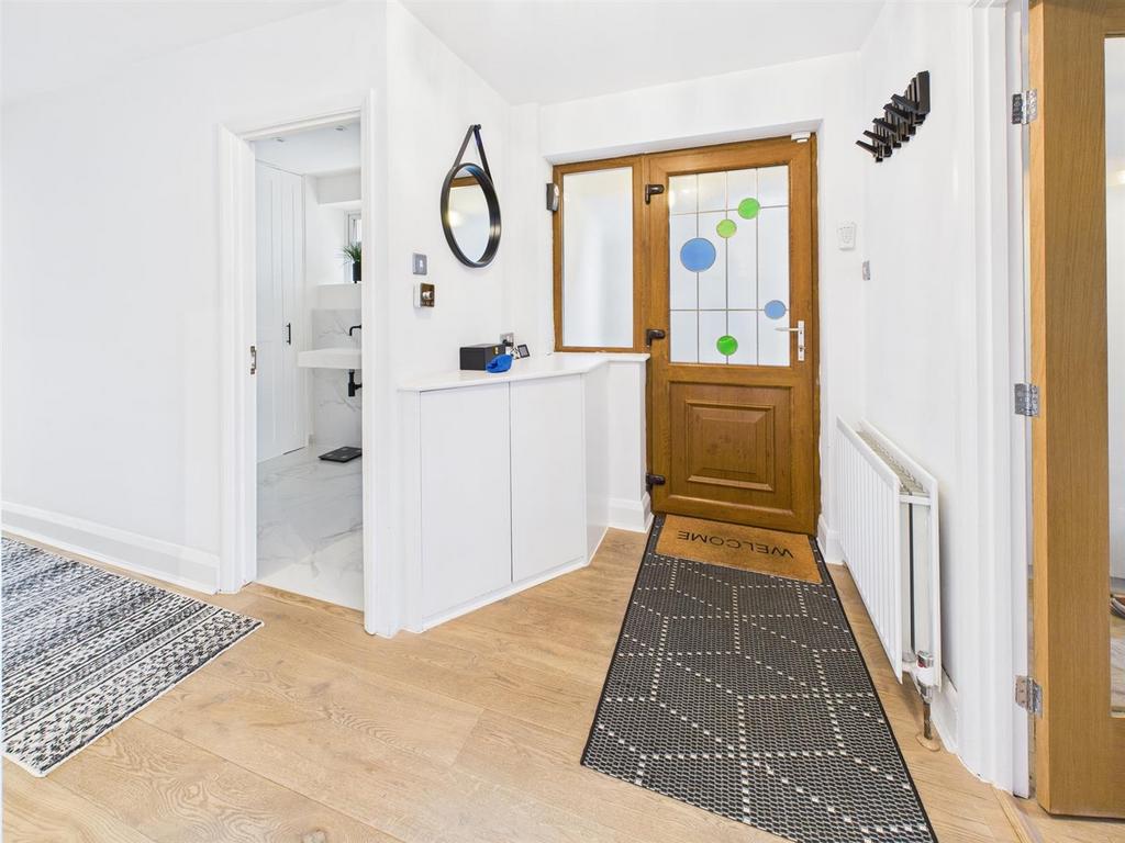 CAM02885 G0-PR0542-STILL006.jpg