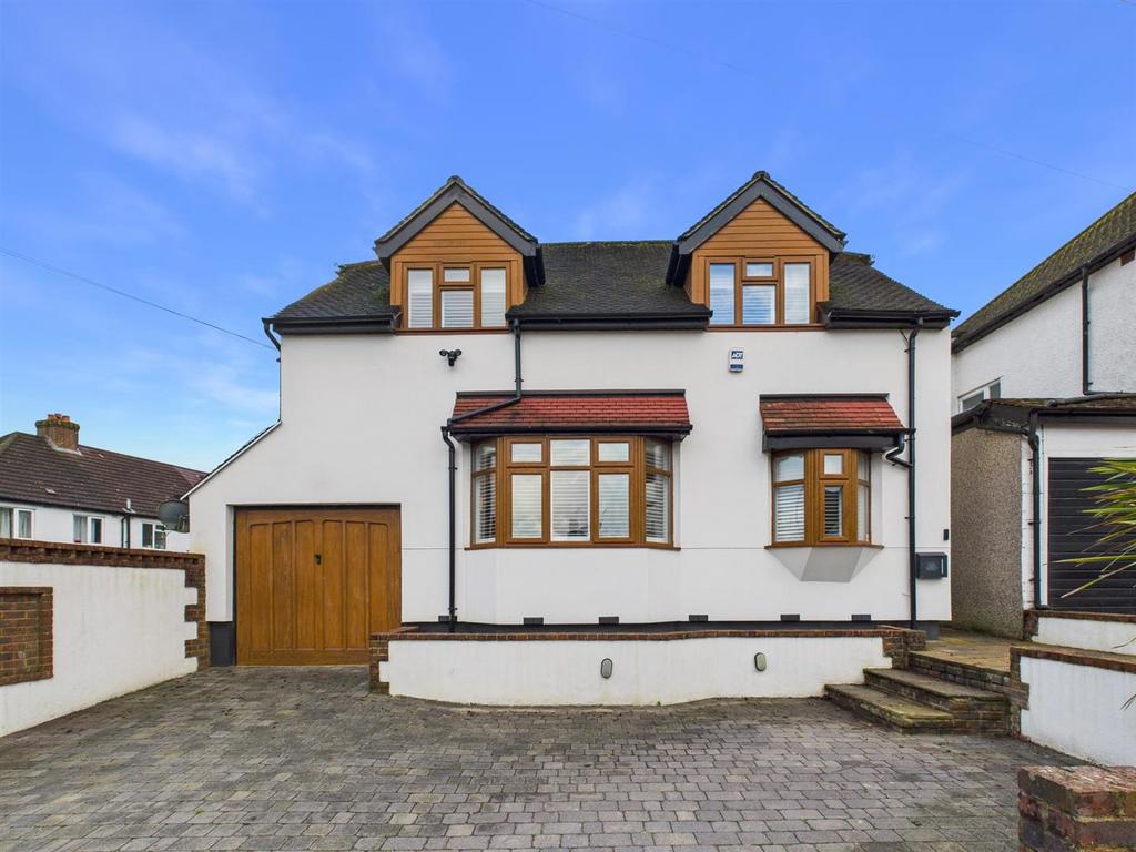 CAM02885 G0-PR0542-STILL003.jpg