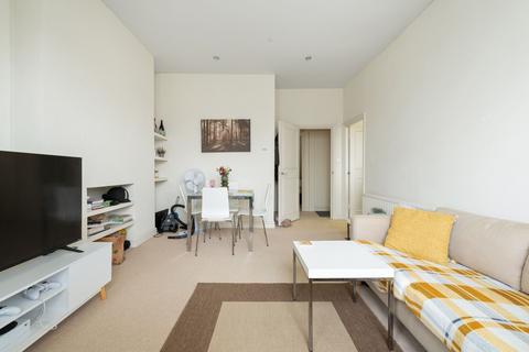 undefined, Queens Road, Wimbledon, London, SW19 8NP
