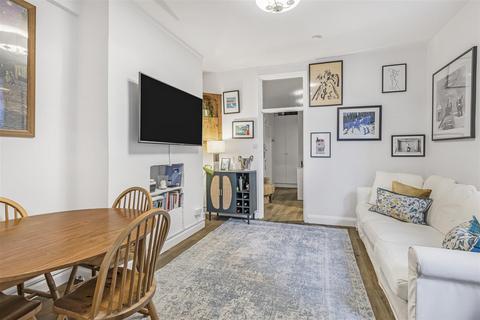 1 bedroom flat for sale, Elm Bank Mansions, Barnes, London, SW13