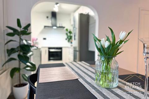 3 bedroom terraced house for sale, Tyson Road, Folkestone CT19