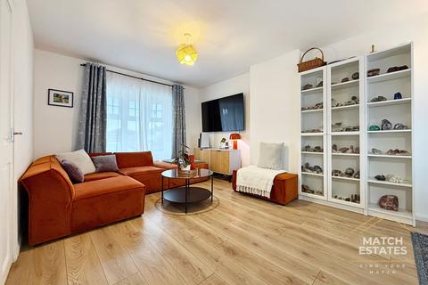 3 bedroom terraced house for sale, Tyson Road, Folkestone CT19