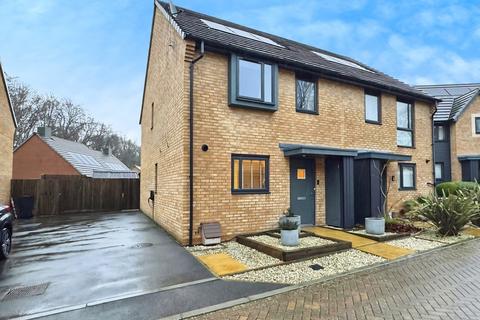 2 bedroom semi-detached house for sale, FAIRWAY ROAD, BASINGSTOKE, RG24