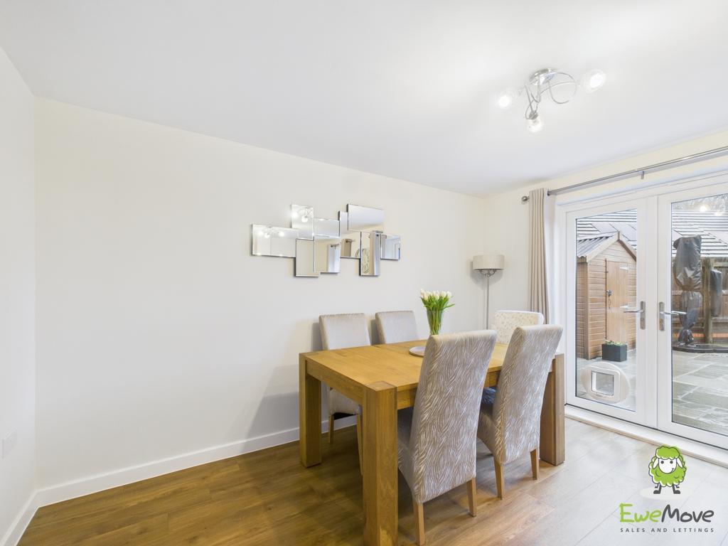 Ewe Move Estate Agents Basingstoke - Fairway Road
