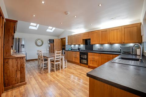 undefined, The Green, Barton-under-needwood, DE13