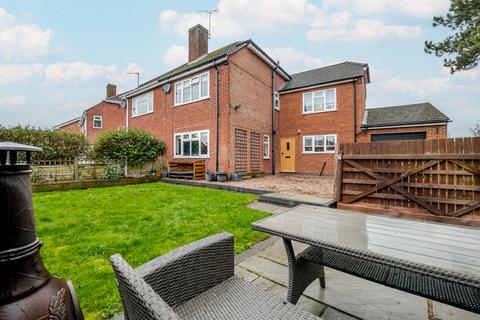 undefined, The Green, Barton-under-needwood, DE13