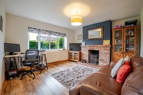 undefined, The Green, Barton-under-needwood, DE13