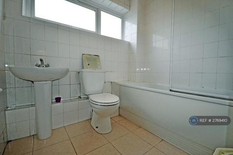 undefined, Ashcroft, London, N14