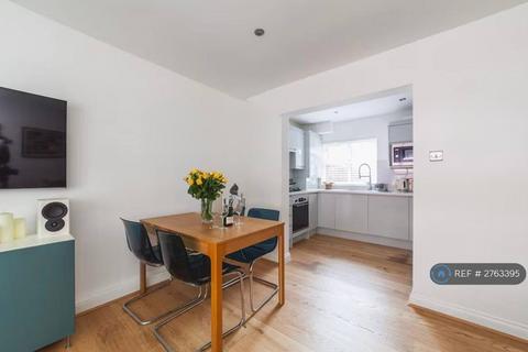 undefined, Griggs Court, London, SE1